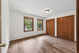 1612 Goodview Ave N, Oakdale, MN 55128 - Photo 16