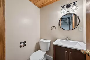 1612 Goodview Ave N, Oakdale, MN 55128 - Photo 22