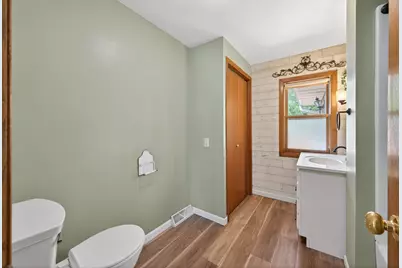 1612 Goodview Avenue N, Oakdale, MN 55128 - Photo 18