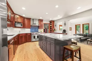 6365 Virginia Dr, Victoria, MN 55331 - Photo 8