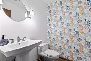 9108 Decatur Ave S, Bloomington, MN 55438 - Photo 20