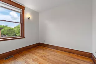 1669 Hague Ave, Saint Paul, MN 55104 - Photo 8