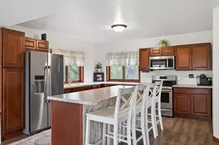 27680 Redwing Ave, Shafer, MN 55074 - Photo 8