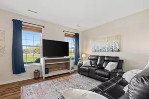 1708 Countryside Dr, Shakopee, MN 55379 - Photo 8