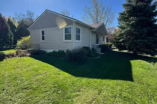 782 Howard St N, Saint Paul, MN 55119 - Photo 4