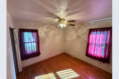 782 Howard Street N, Saint Paul, MN 55119 - Photo 16