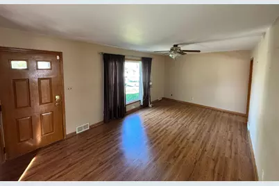 782 Howard Street N, Saint Paul, MN 55119 - Photo 14