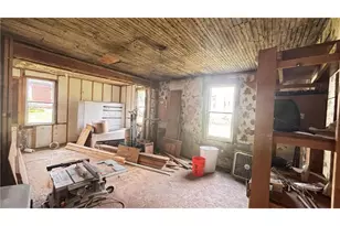 101 N Cedar St, Chaska, MN 55318 - Photo 2