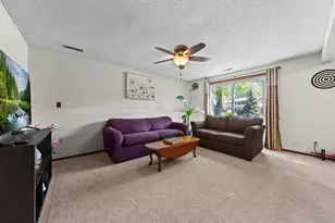 1096 Churchill Pl, Shoreview, MN 55126 - Photo 32