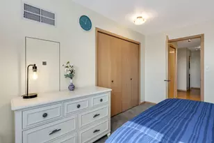 400 Groveland Ave, Minneapolis, MN 55403 - Photo 16