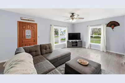 516 Hudson Street, Paynesville, MN 56362 - Photo 6