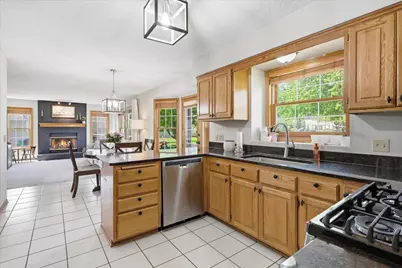 14740 Meadowood Drive, Savage, MN 55378 - Photo 10