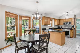14740 Meadowood Dr, Savage, MN 55378 - Photo 12