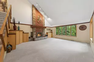 8655 Hunters Way, Apple Valley, MN 55124 - Photo 2