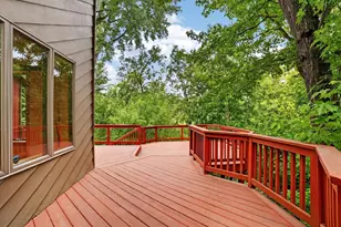 8655 Hunters Way, Apple Valley, MN 55124 - Photo 28