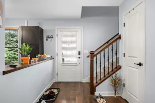 3437 Chestnut Ln, Eagan, MN 55123 - Photo 4