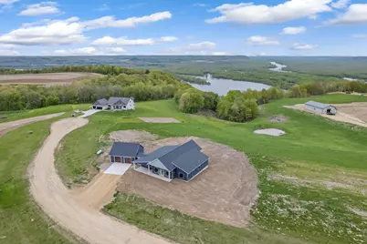 70638 215th Avenue, Wabasha, MN 55981 - Photo 2