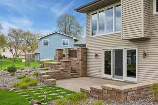 5679 Erik Ln, Shoreview, MN 55126 - Photo 28
