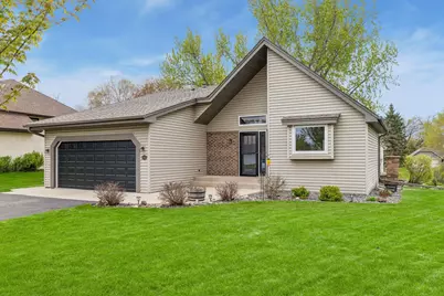 5679 Erik Lane, Shoreview, MN 55126 - Photo 2