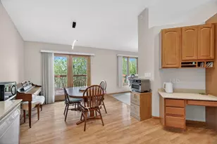 95 22nd St SW, Rochester, MN 55902 - Photo 6