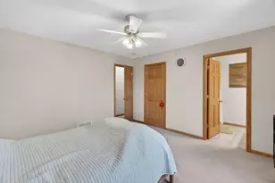95 22nd St SW, Rochester, MN 55902 - Photo 18