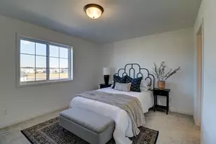 6826 Selkirk Dr S, Fargo, ND 58104 - Photo 6