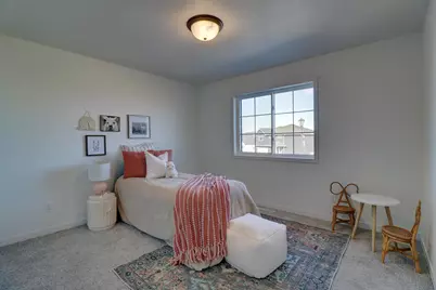 6826 Selkirk Drive S, Fargo, ND 58104 - Photo 8