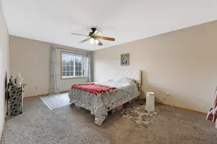 2270 Ranchview Ln N, Plymouth, MN 55447 - Photo 20