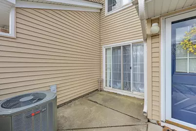2270 Ranchview Lane N #39, Plymouth, MN 55447 - Photo 6