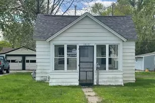 1813 W 6th St, Red Wing, MN 55066 - Photo 1