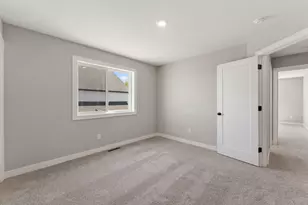 7024 184th St W, Lakeville, MN 55044 - Photo 18
