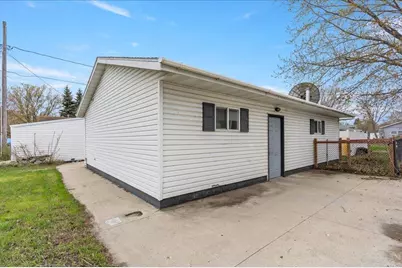 708 Wisconsin Avenue SE, Staples, MN 56479 - Photo 30