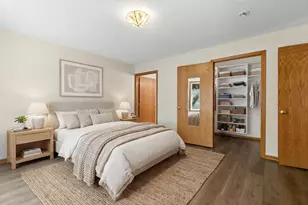 10957 Lexington Dr, Eden Prairie, MN 55344 - Photo 8