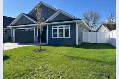 1118 Village Street SE, New Prague, MN 56071 - Photo 2