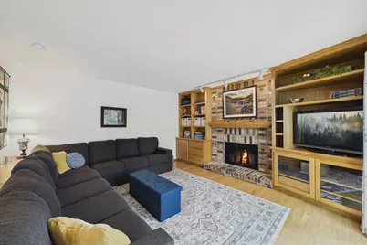 10358 Lee Drive, Eden Prairie, MN 55347 - Photo 4