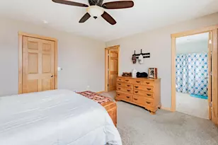 4290 Estate Dr S, Fargo, ND 58104 - Photo 12