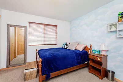 4290 Estate Drive S, Fargo, ND 58104 - Photo 16