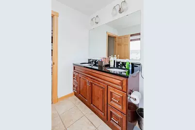 4290 Estate Drive S, Fargo, ND 58104 - Photo 14