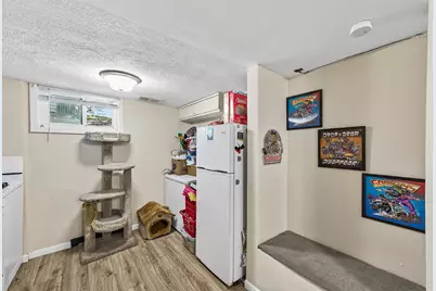1562 Ivy Avenue E, Saint Paul, MN 55106 - Photo 14