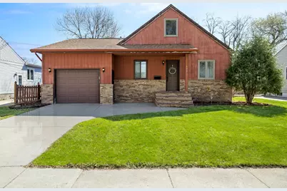 620 12th Street N, Moorhead, MN 56560 - Photo 1