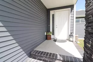 4312 10th St S, Moorhead, MN 56560 - Photo 2