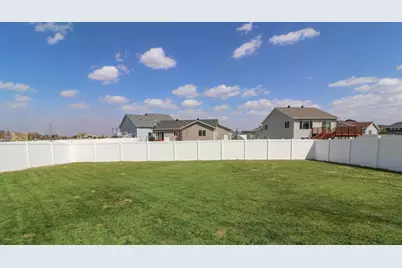 4312 10th Street S, Moorhead, MN 56560 - Photo 32