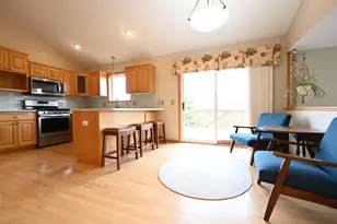20247 Lake Ridge Dr, Prior Lake, MN 55372 - Photo 10