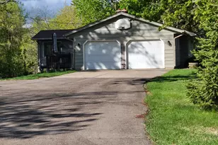 11516 172nd St W, Lakeville, MN 55044 - Photo 4