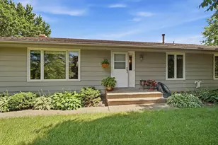 11516 172nd St W, Lakeville, MN 55044 - Photo 2