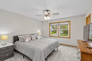 13916 York Ave S, Burnsville, MN 55337 - Photo 20
