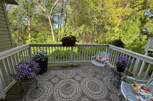 1598 Summit Shores Cir, Burnsville, MN 55306 - Photo 12