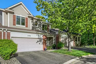1598 Summit Shores Cir, Burnsville, MN 55306 - Photo 2