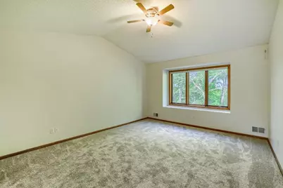 1598 Summit Shores Circle, Burnsville, MN 55306 - Photo 18