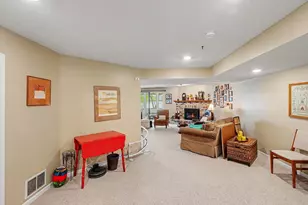 4555 Niagara Ln N, Plymouth, MN 55446 - Photo 18
